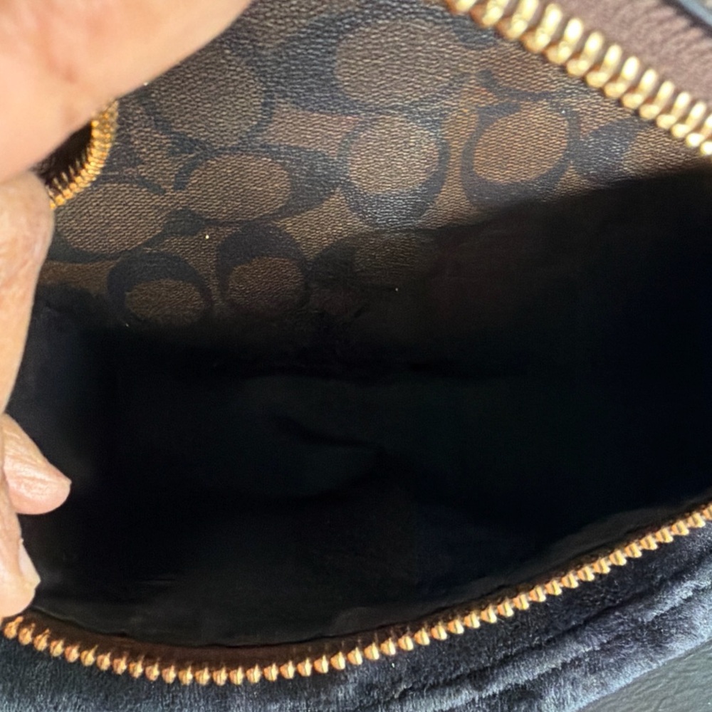 Coach Signature Brown Backpack and Wallet - Picture 14 of 16